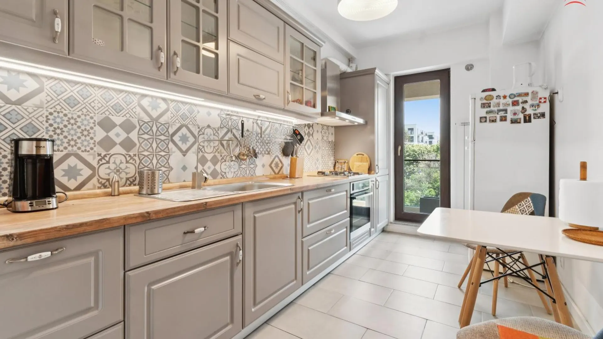Appartment Coquette Бухарест